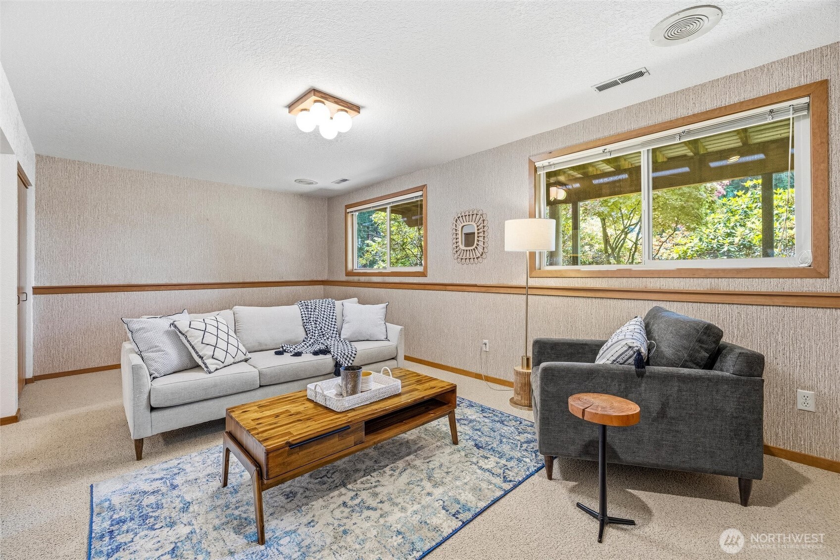 601 Clark Road Bellingham, WA 98225 - Photo 24 of 38 a living room with furniture and a window