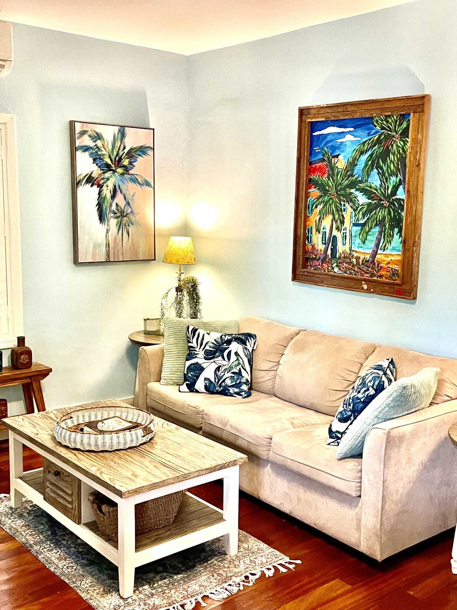 804 South Street, Unit 1 Key West, FL 33040 - Photo 6 of 31 a living room with furniture and a rug