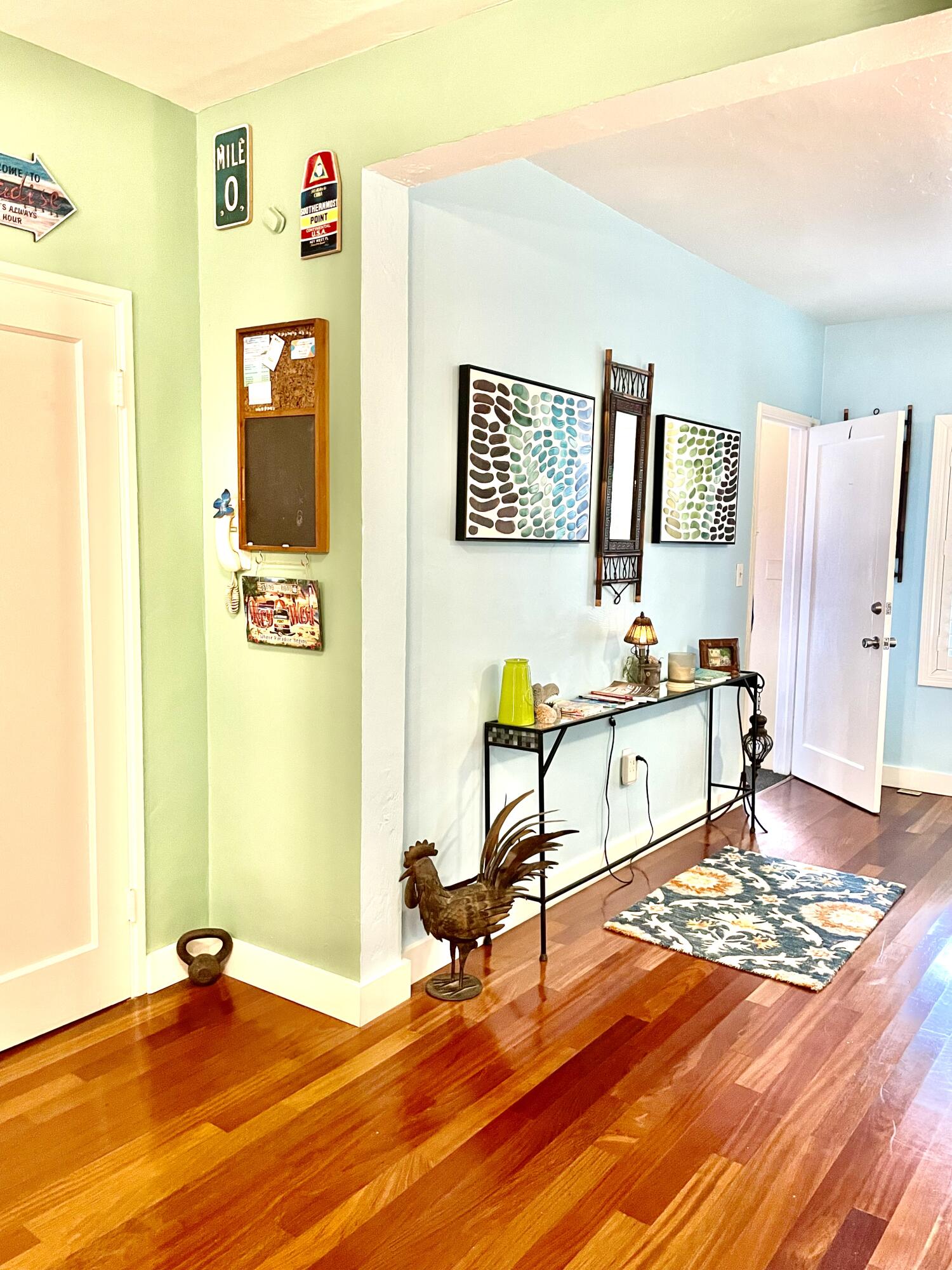 804 South Street, Unit 1 Key West, FL 33040 - Photo 10 of 31 a living room with furniture and wooden floor