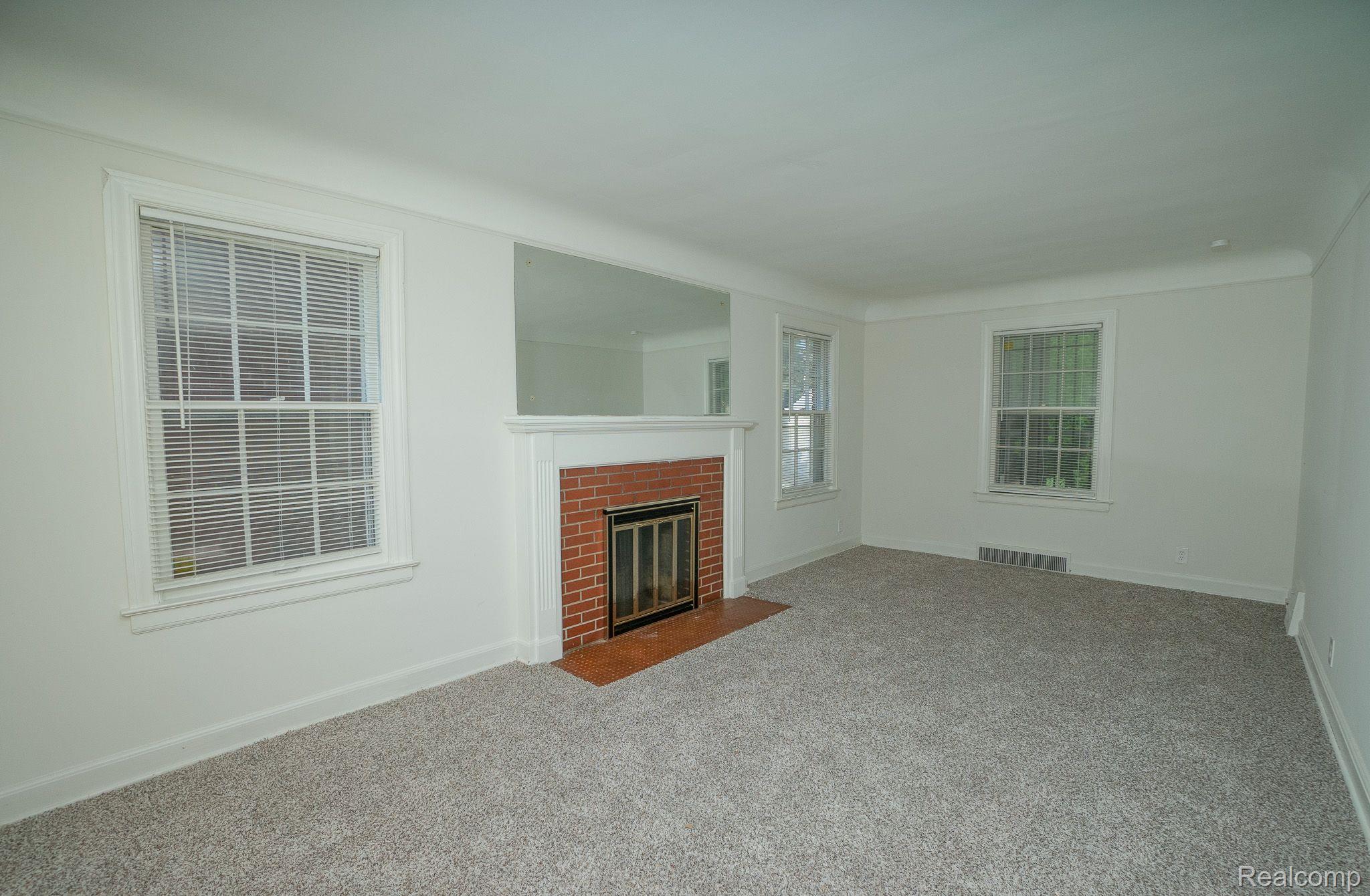 5290 Devonshire Road Detroit, MI 48224 - Photo 4 of 27