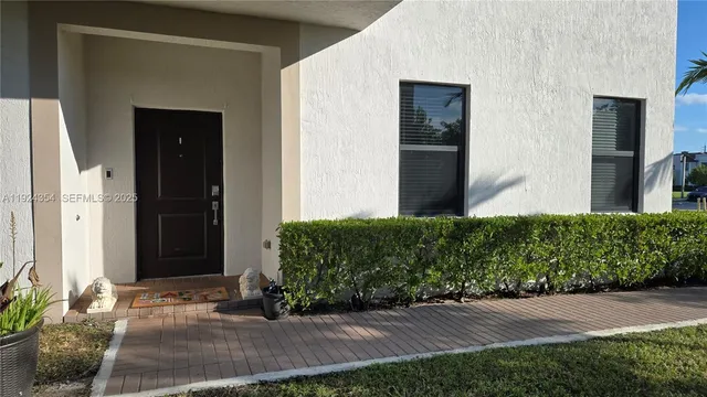 $649,999 | 21380 Northeast 2nd Court, Miami, FL 33179