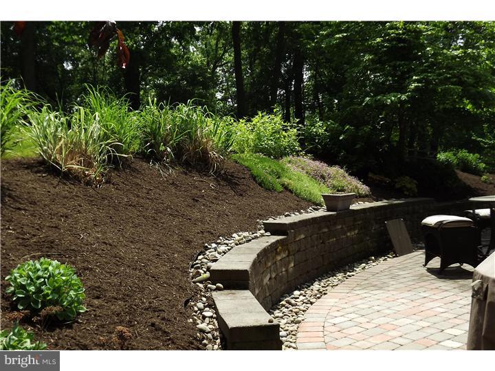 4080 Hollow Road Malvern, PA 19355 - Photo 10 of 22 Patio