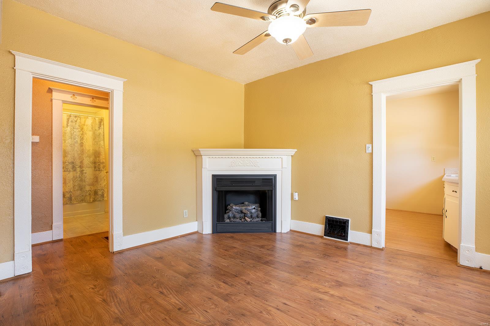 104 Smith Avenue South Roxana, IL 62087 - Photo 14 of 25 Gallery Image 14