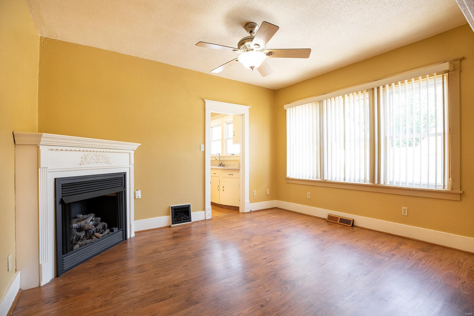 104 Smith Avenue South Roxana, IL 62087 - Photo 15 of 25 Gallery Image 15