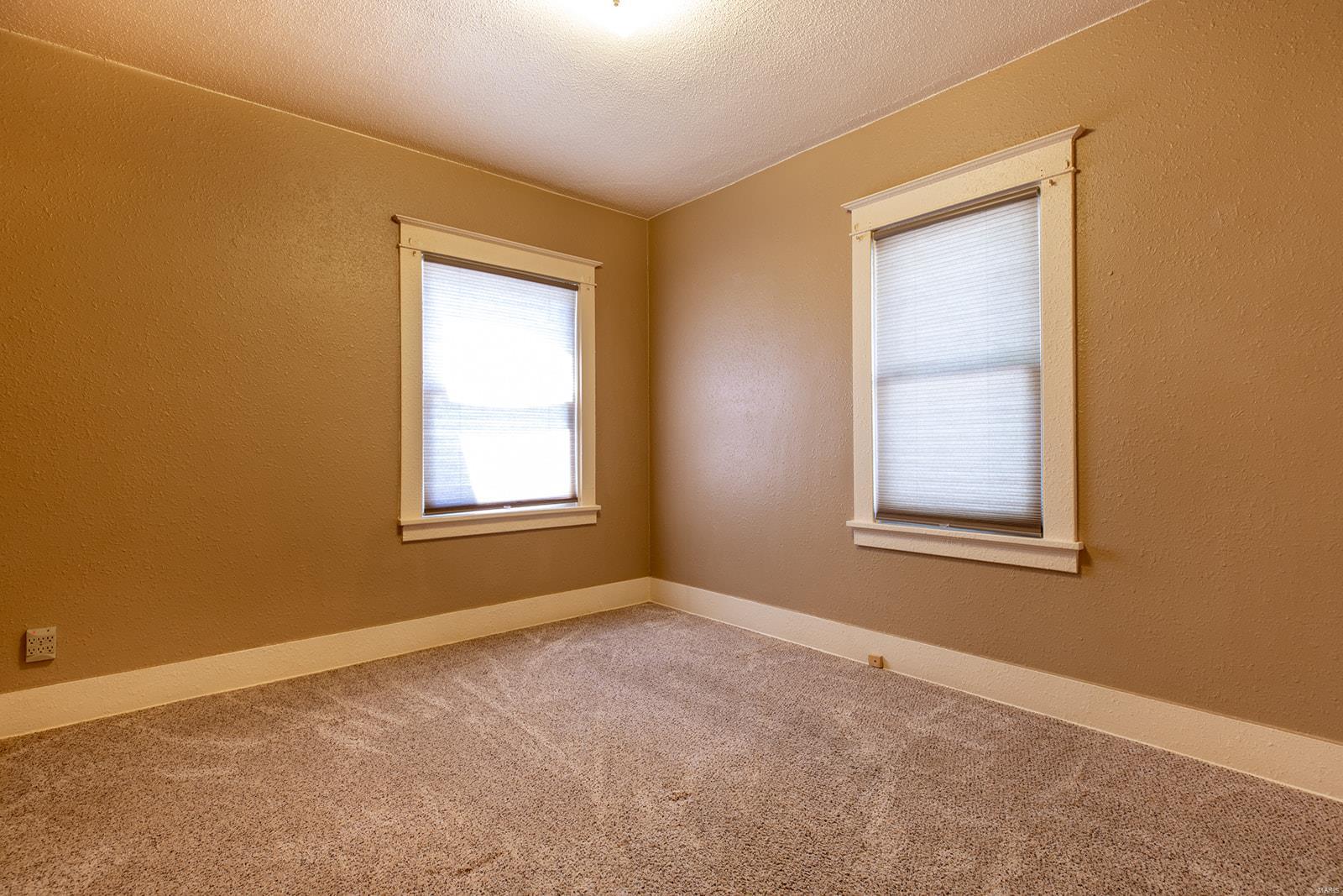 104 Smith Avenue South Roxana, IL 62087 - Photo 19 of 25 Gallery Image 19