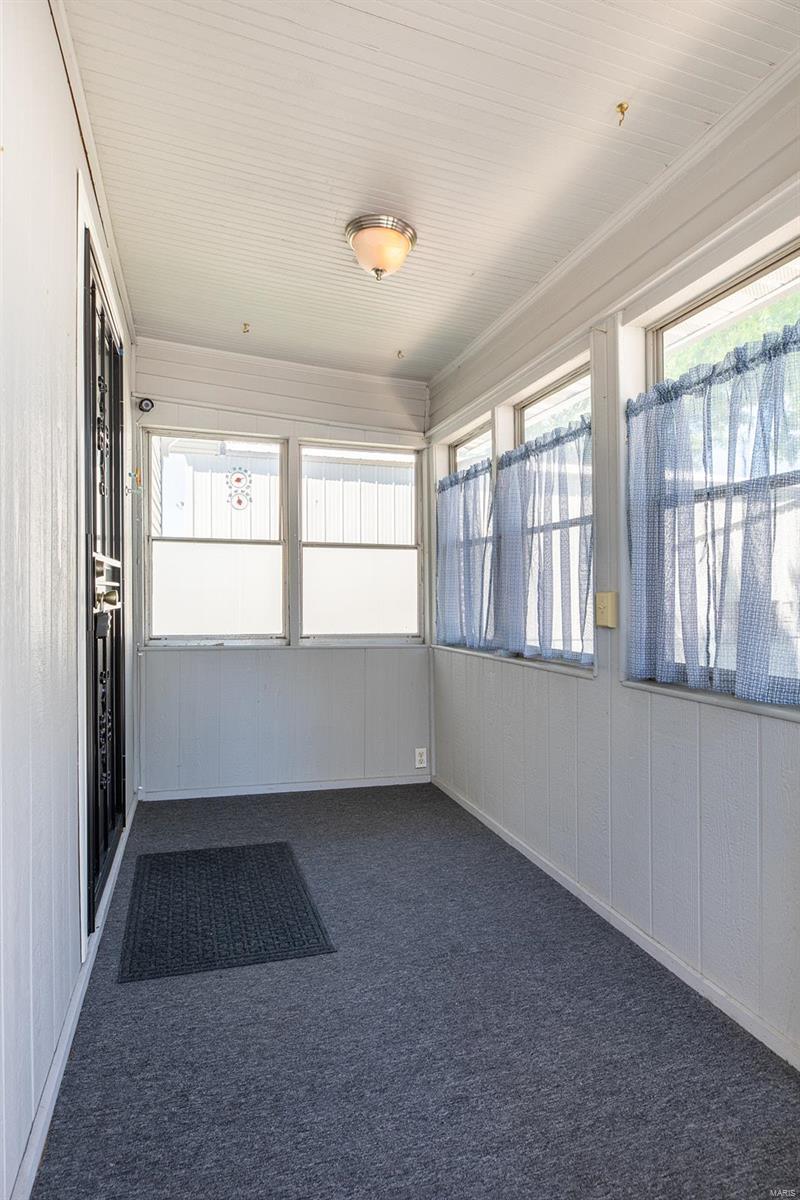 104 Smith Avenue South Roxana, IL 62087 - Photo 10 of 25 Gallery Image 10
