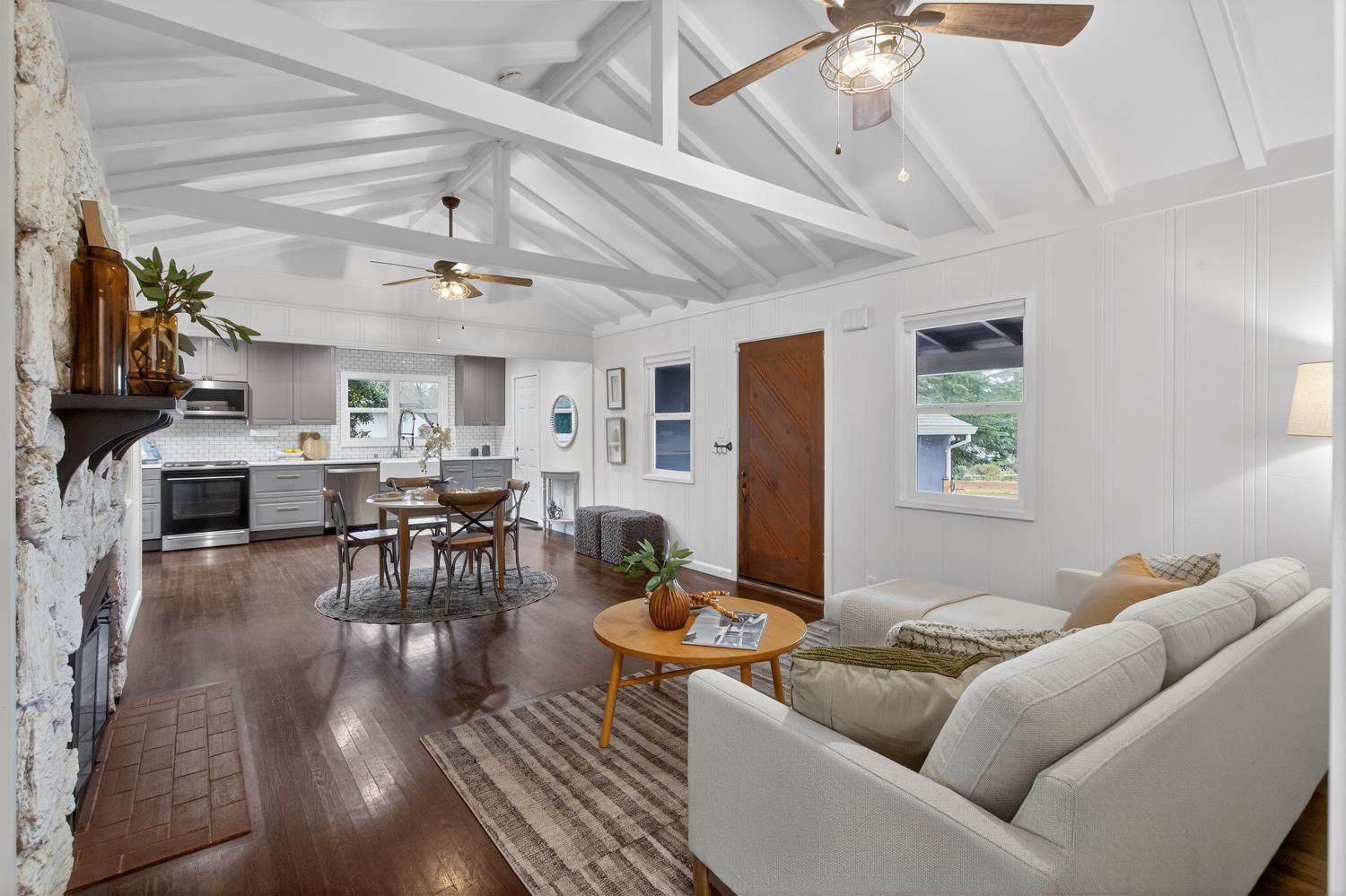 2373 Carlsbad Avenue Sacramento, CA 95821 - Photo 12 of 53