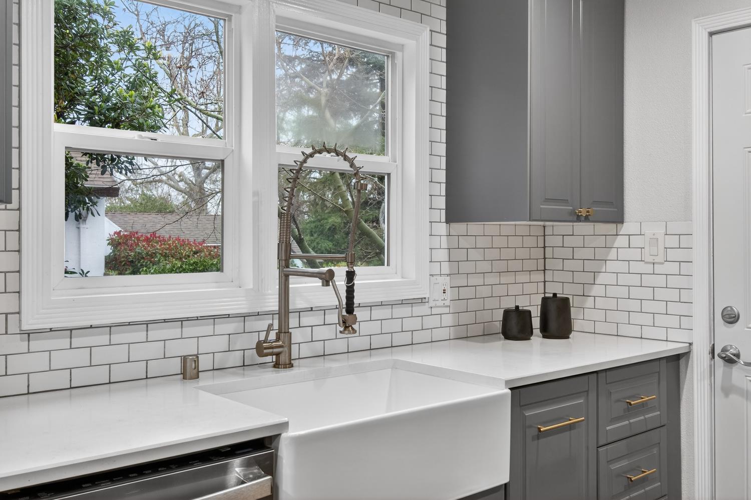 2373 Carlsbad Avenue Sacramento, CA 95821 - Photo 16 of 53