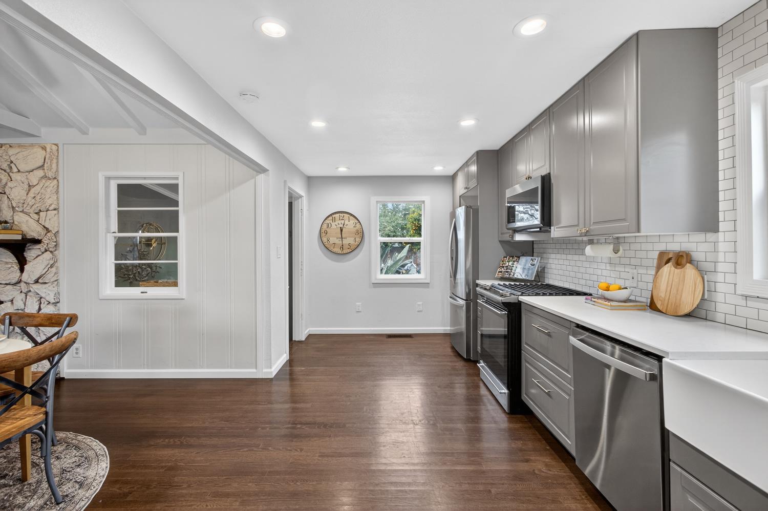 2373 Carlsbad Avenue Sacramento, CA 95821 - Photo 17 of 53