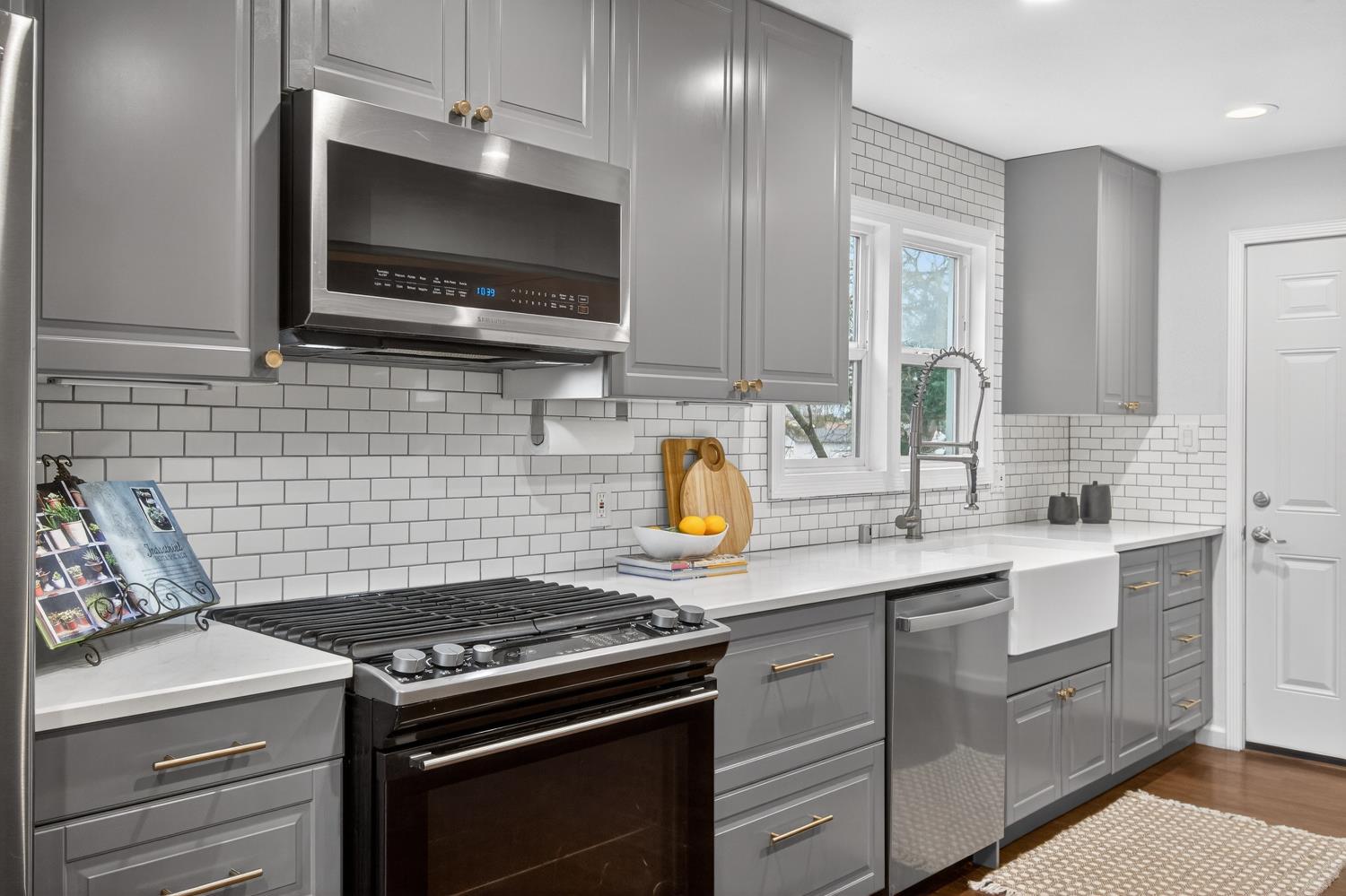 2373 Carlsbad Avenue Sacramento, CA 95821 - Photo 21 of 53