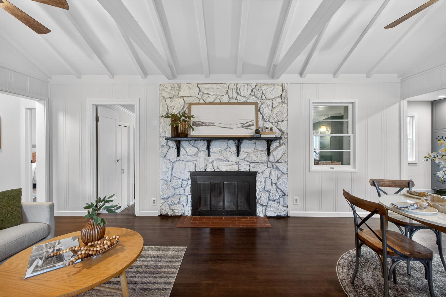 2373 Carlsbad Avenue Sacramento, CA 95821 - Photo 7 of 53