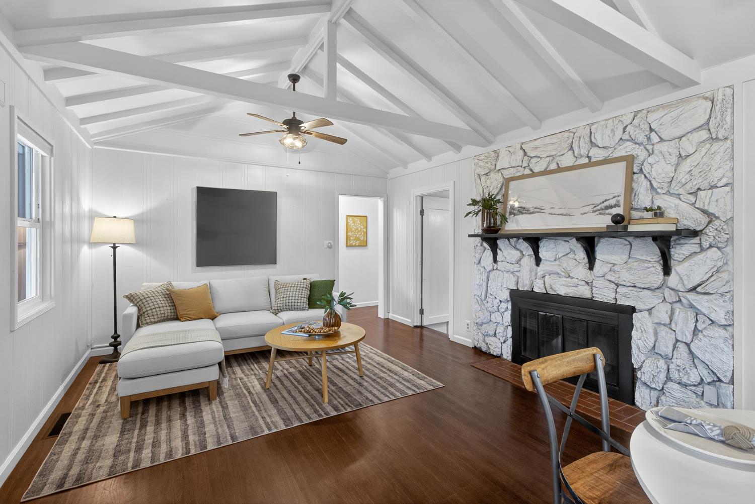 2373 Carlsbad Avenue Sacramento, CA 95821 - Photo 9 of 53