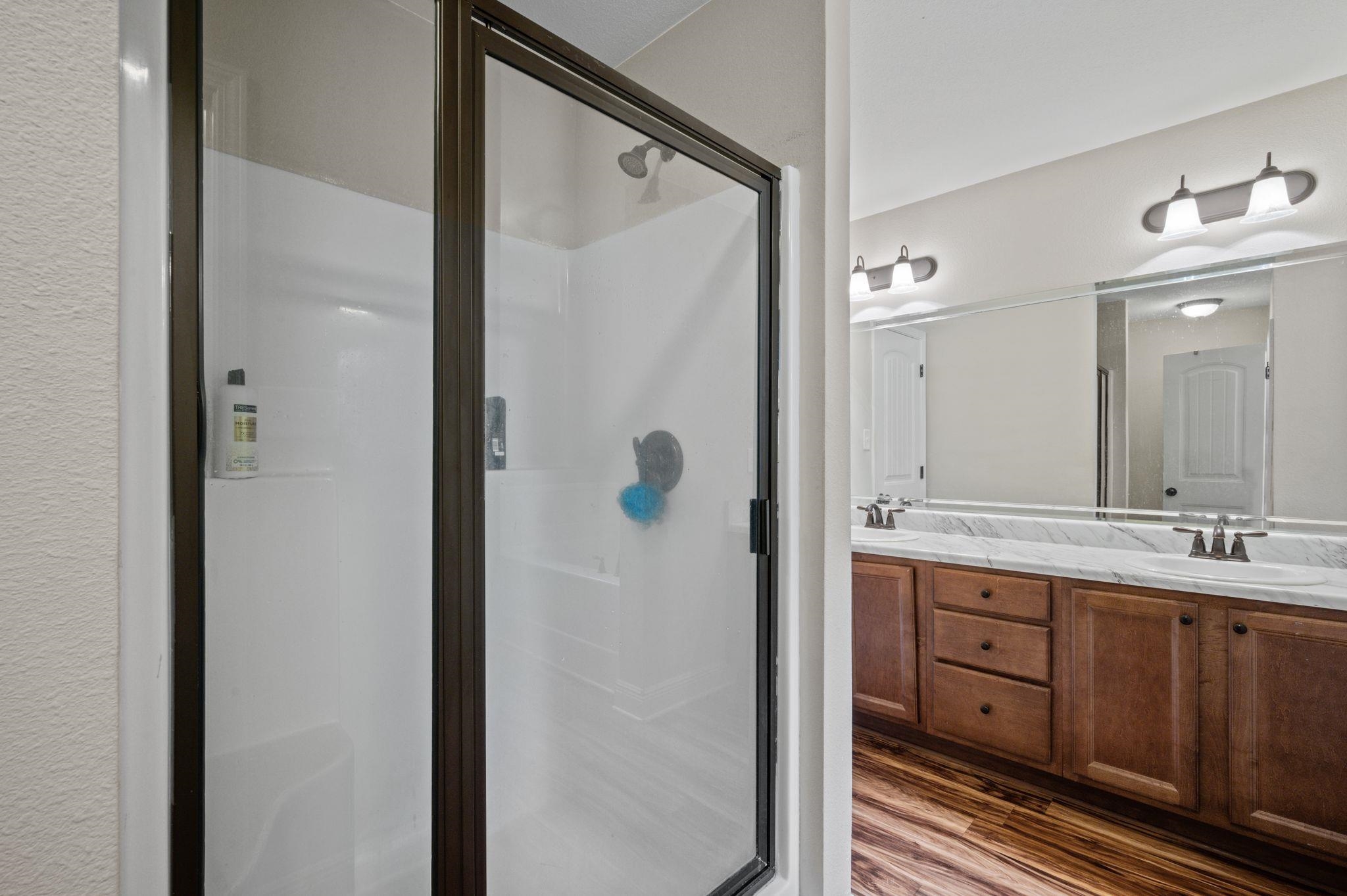 1336 Majesty Loop Foley, AL 36535 - Photo 12 of 18 Bathroom