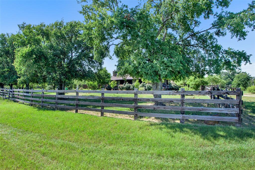 99 Calk Road Tioga, TX 76271 - Photo 18 of 20