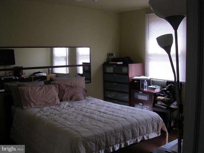 3222 Dorithan Road Baltimore, MD 21215 - Photo 4 of 20 Master Bedroom