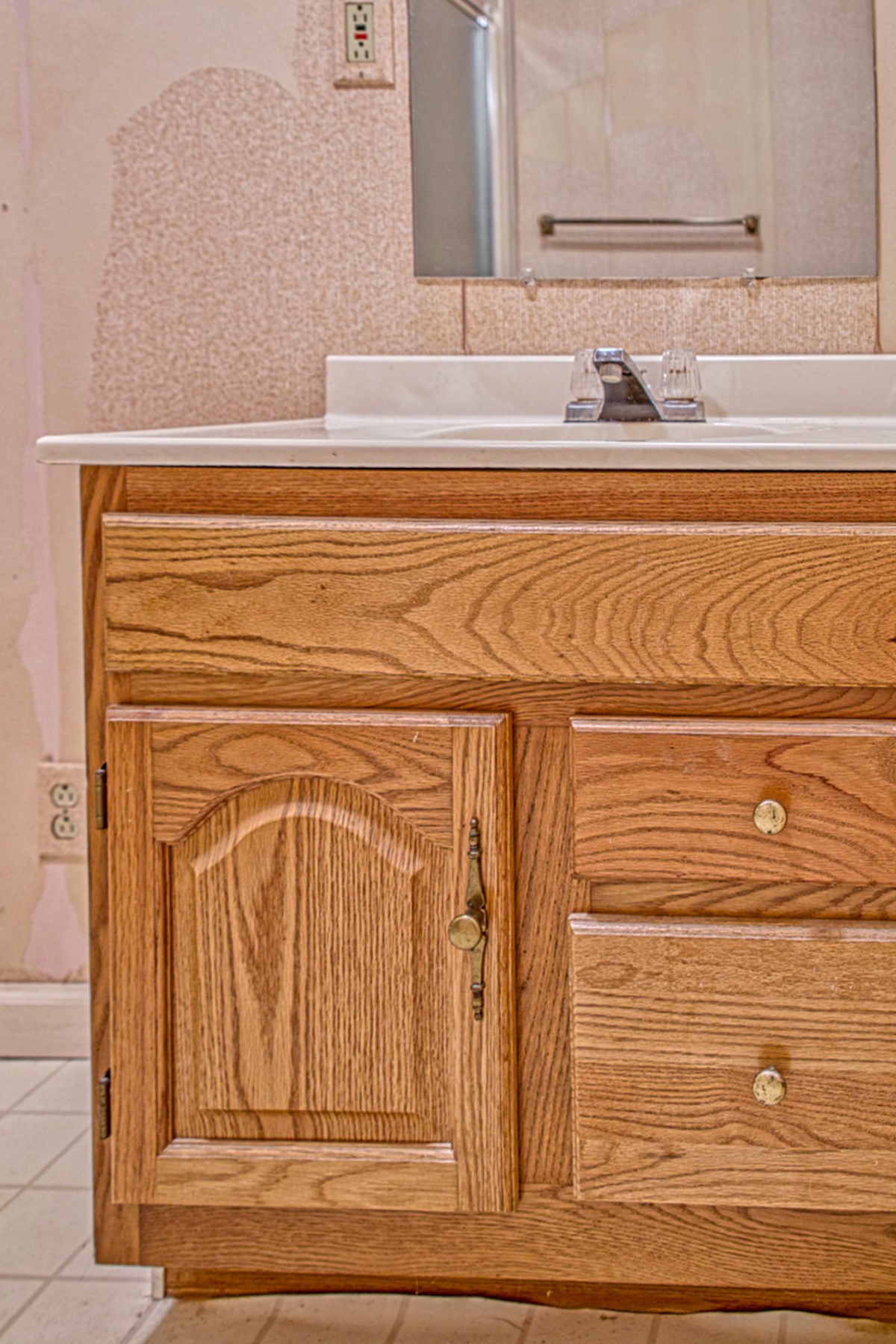 2139 Austin Bottom Road Baxter, TN 38544 - Photo 28 of 64 a bathroom with a sink and vanity