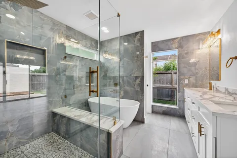 $419,000 | 2218 Ashford Hollow Lane, Houston, TX 77077