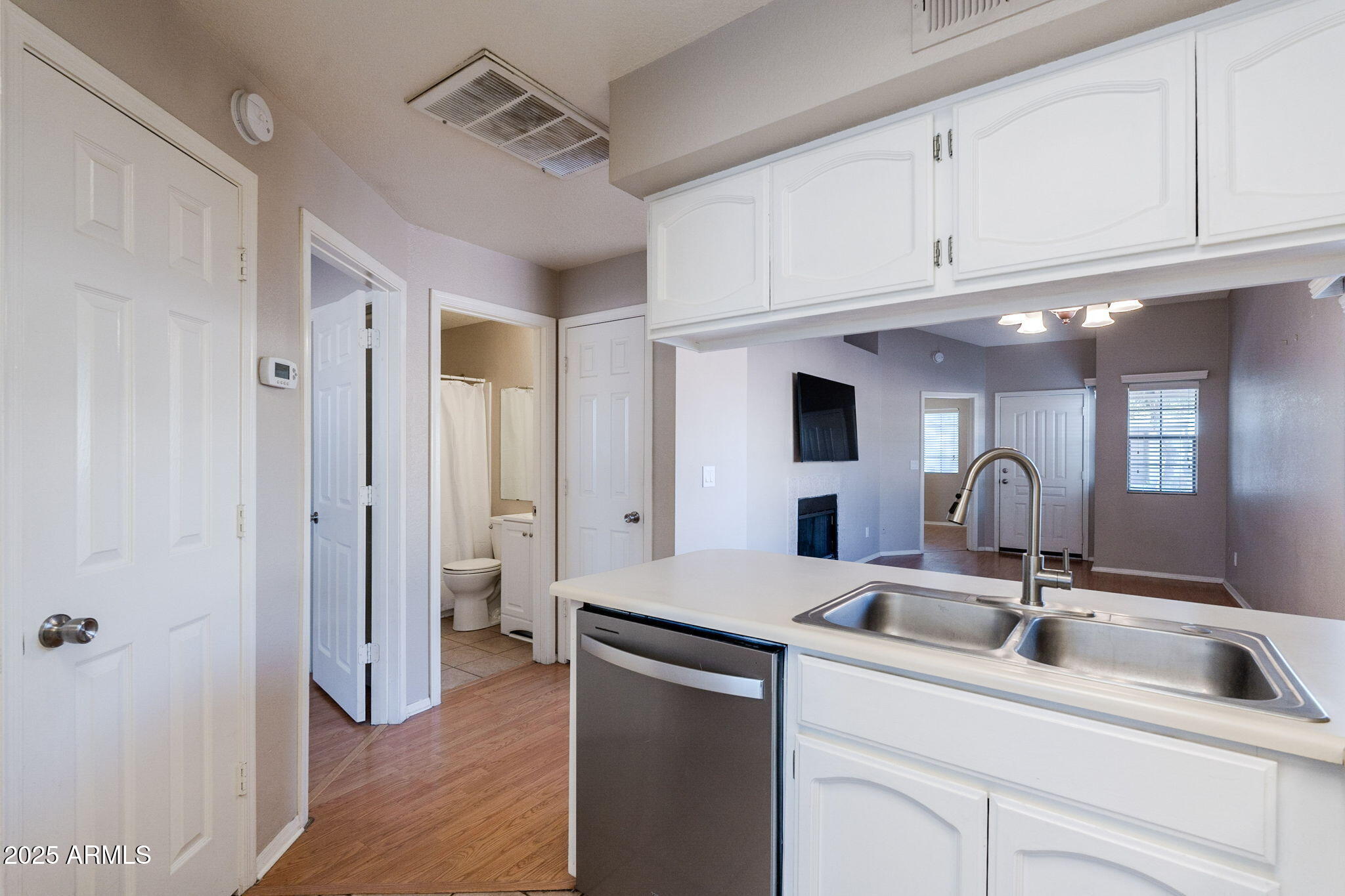 170 East Guadalupe Road, Unit 174 Gilbert, AZ 85234 - Photo 8 of 22 9-web-or-mls-Guadalupe-9