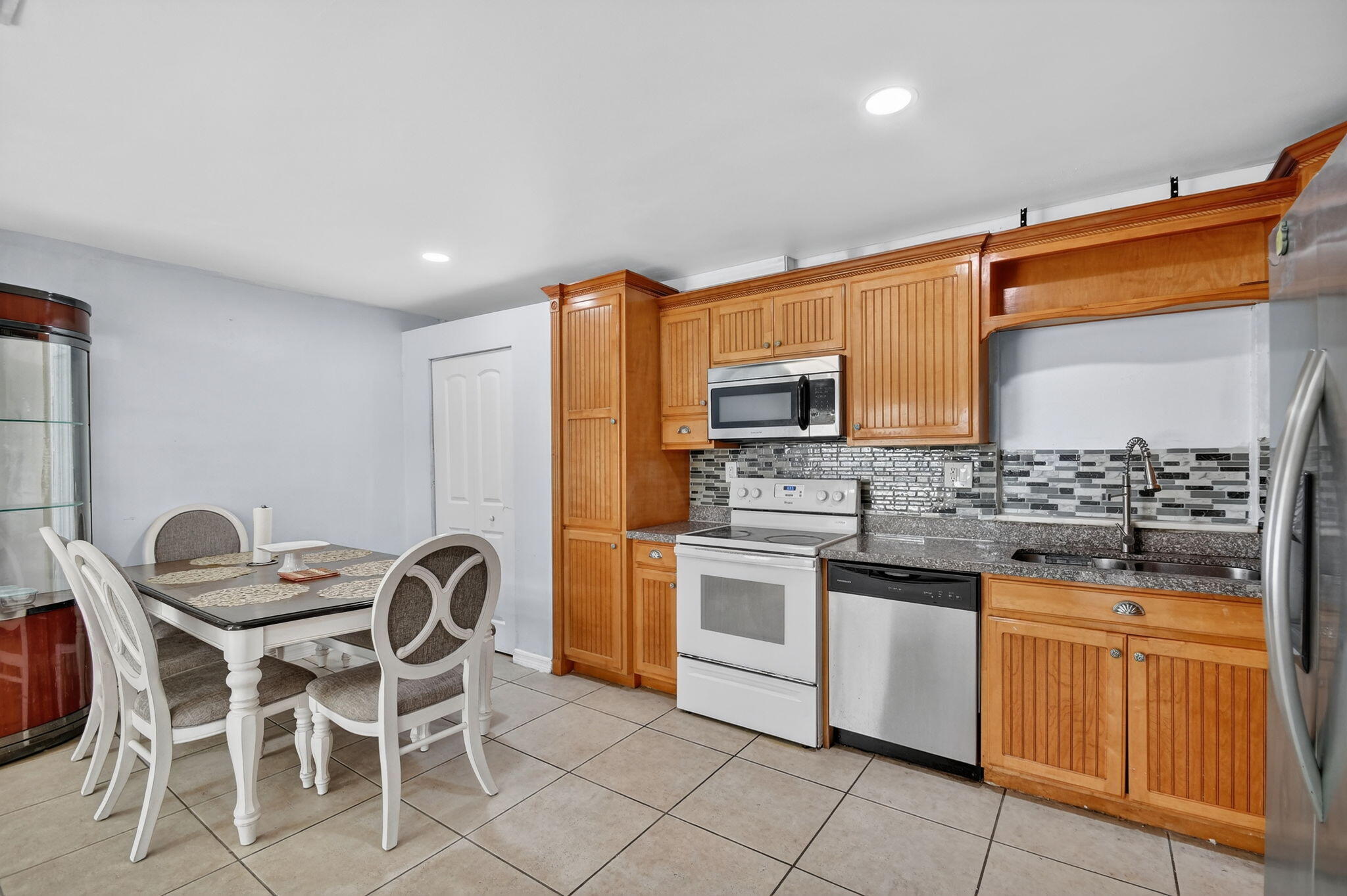 4559 Cole Street West Palm Beach, FL 33417 - Photo 17 of 72 17-web-or-mls-DSC_4699