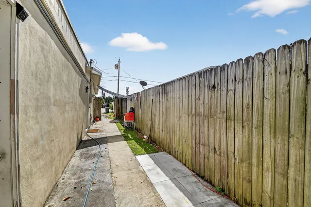 $665,000 | 4559 Cole Street, West Palm Beach, FL 33417