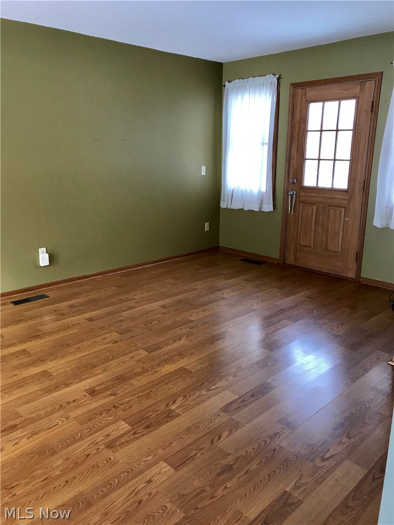 35137 Detroit Road Avon, OH 44011 - Photo 9 of 19