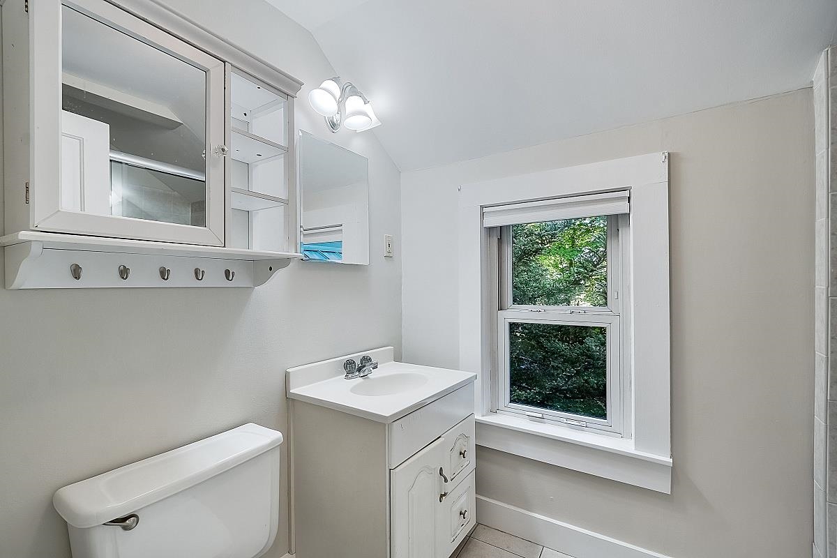 3 Kingston Road Plaistow, NH 03865 - Photo 34 of 40 Gallery Image 34