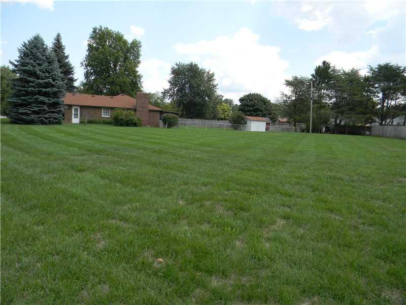 2114 Round Barn Road Anderson, IN 46017 - Photo 2 of 15 Gallery Image 2