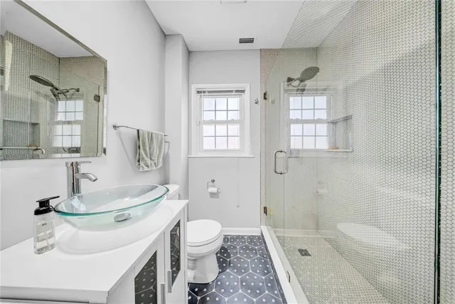 $979,000 | 150 23rd Avenue North, St. Petersburg, FL 33704