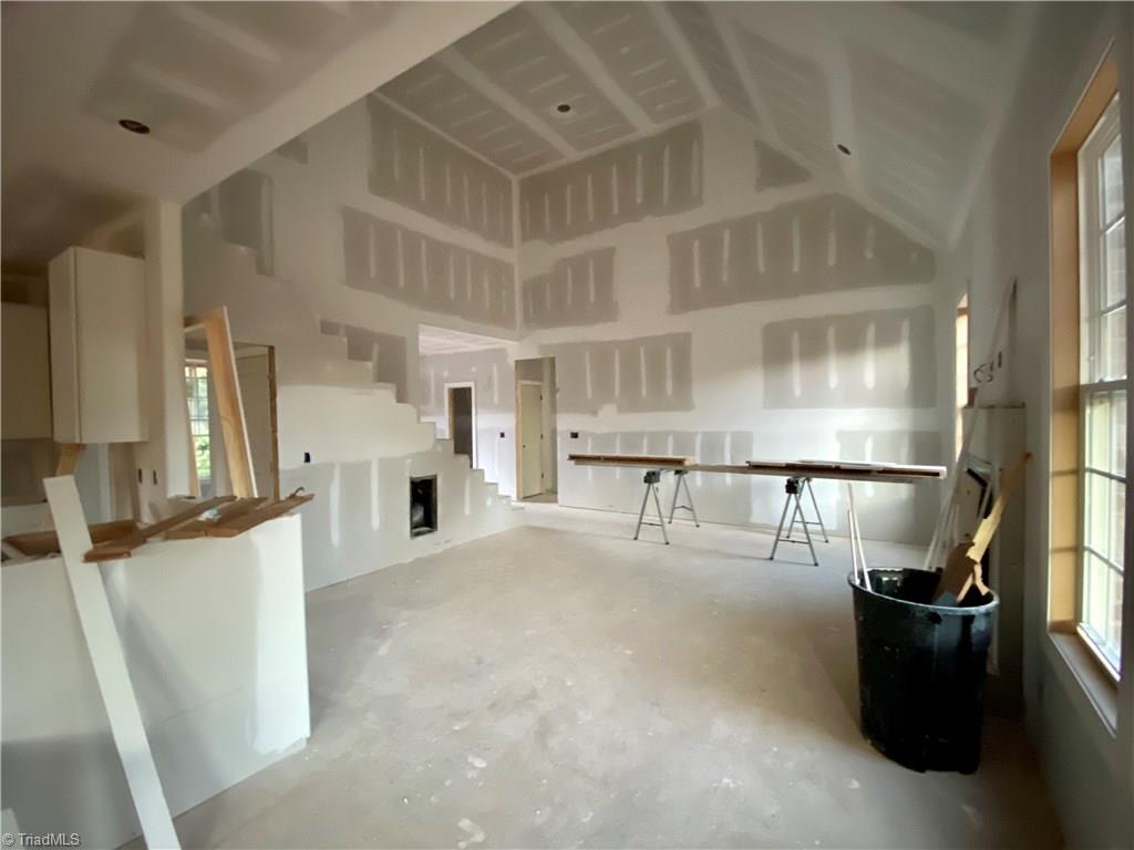 223 Pipers Ridge West Winston-Salem, NC 27127 - Photo 7 of 14 Gallery Image 7