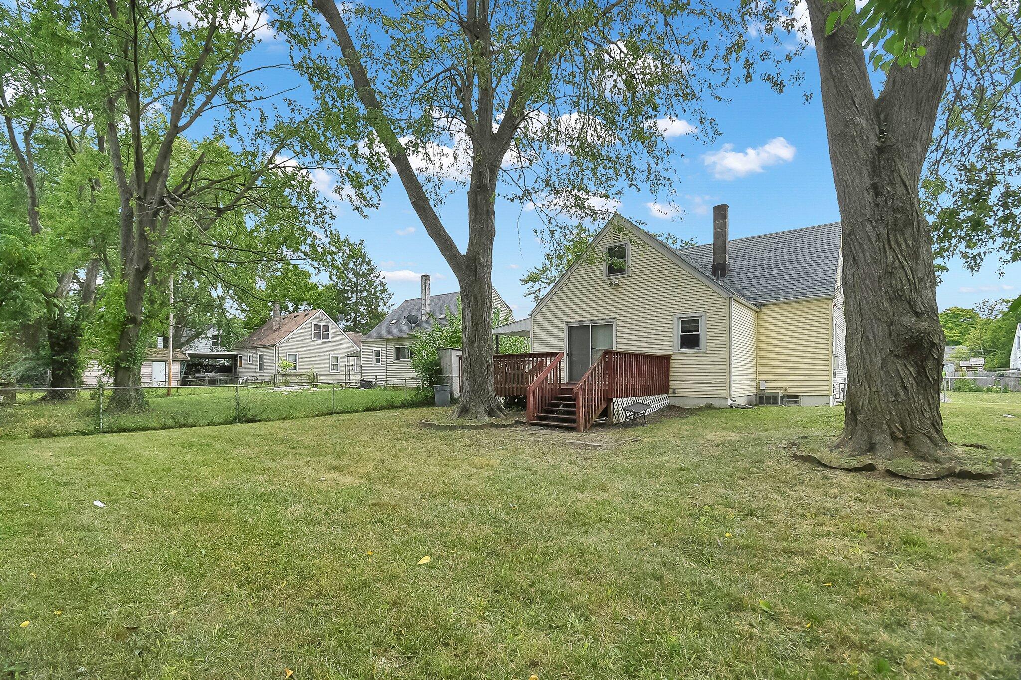 1802 Devonshire Road Columbus, OH 43219 - Photo 25 of 28 25-web-or-mls-1802-devonshire-rd
