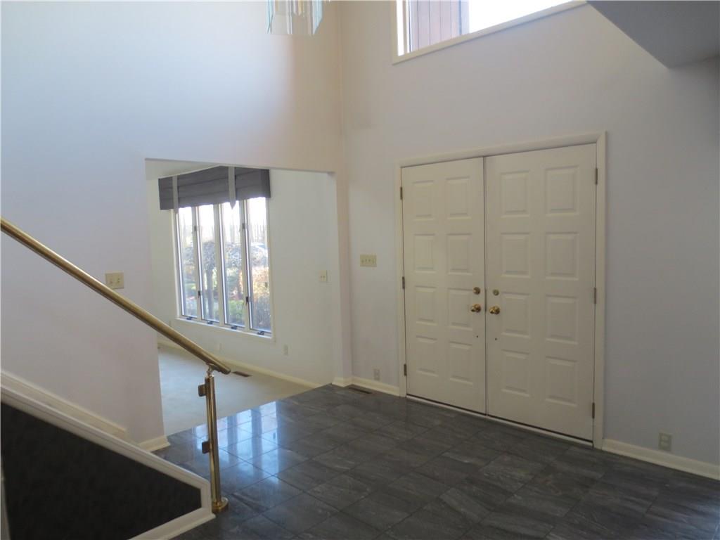 3680 McConnell Road Hermitage, PA 16148 - Photo 2 of 24 Entry Foyer with lots of natural light.