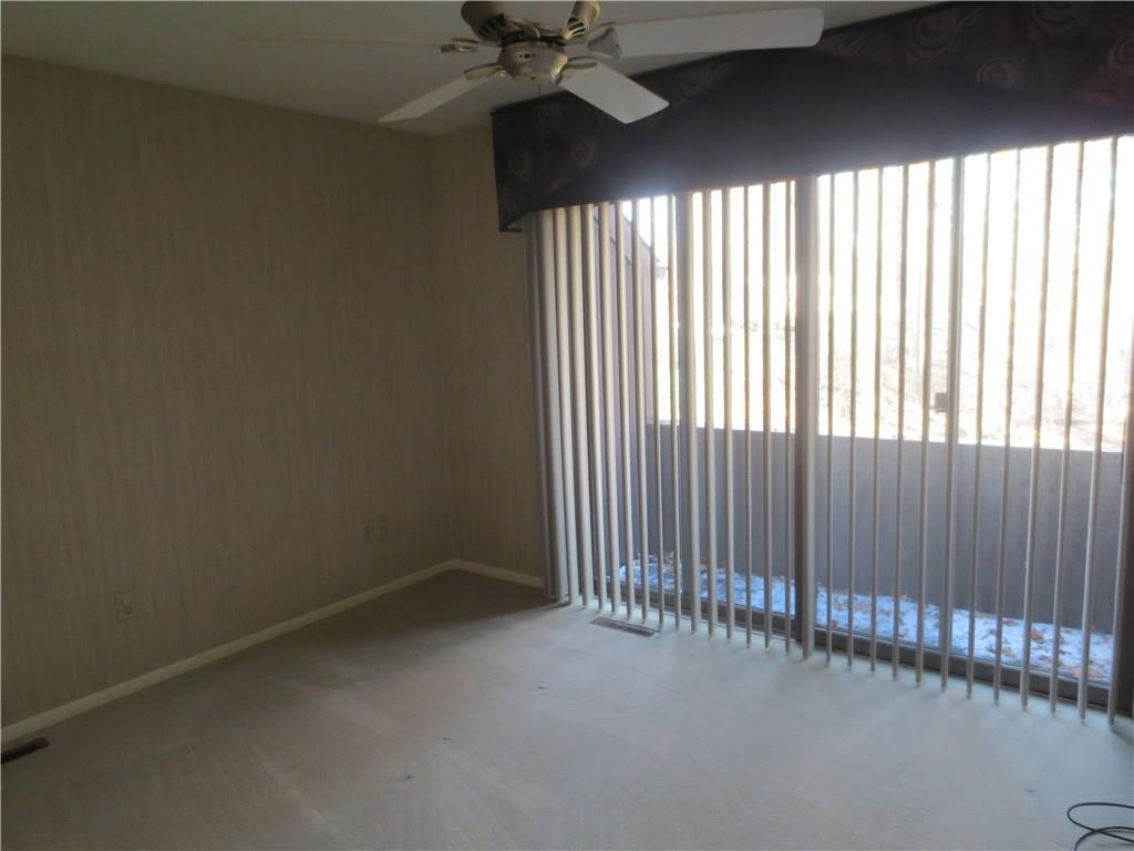 3680 McConnell Road Hermitage, PA 16148 - Photo 16 of 24 Bedroom # 2 with Juliet balcony.