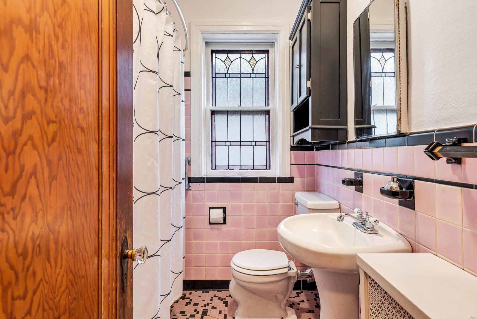 5746 Rhodes Avenue St. Louis, MO 63109 - Photo 17 of 37 Gallery Image 17