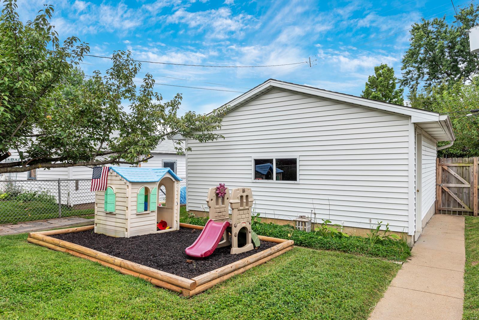 5746 Rhodes Avenue St. Louis, MO 63109 - Photo 30 of 37 Gallery Image 30