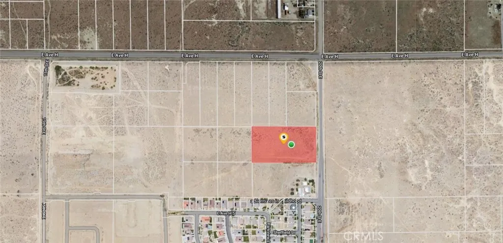 0 20th Street Lancaster, CA 93534 - Photo 16 of 17 a bathroom with a shower