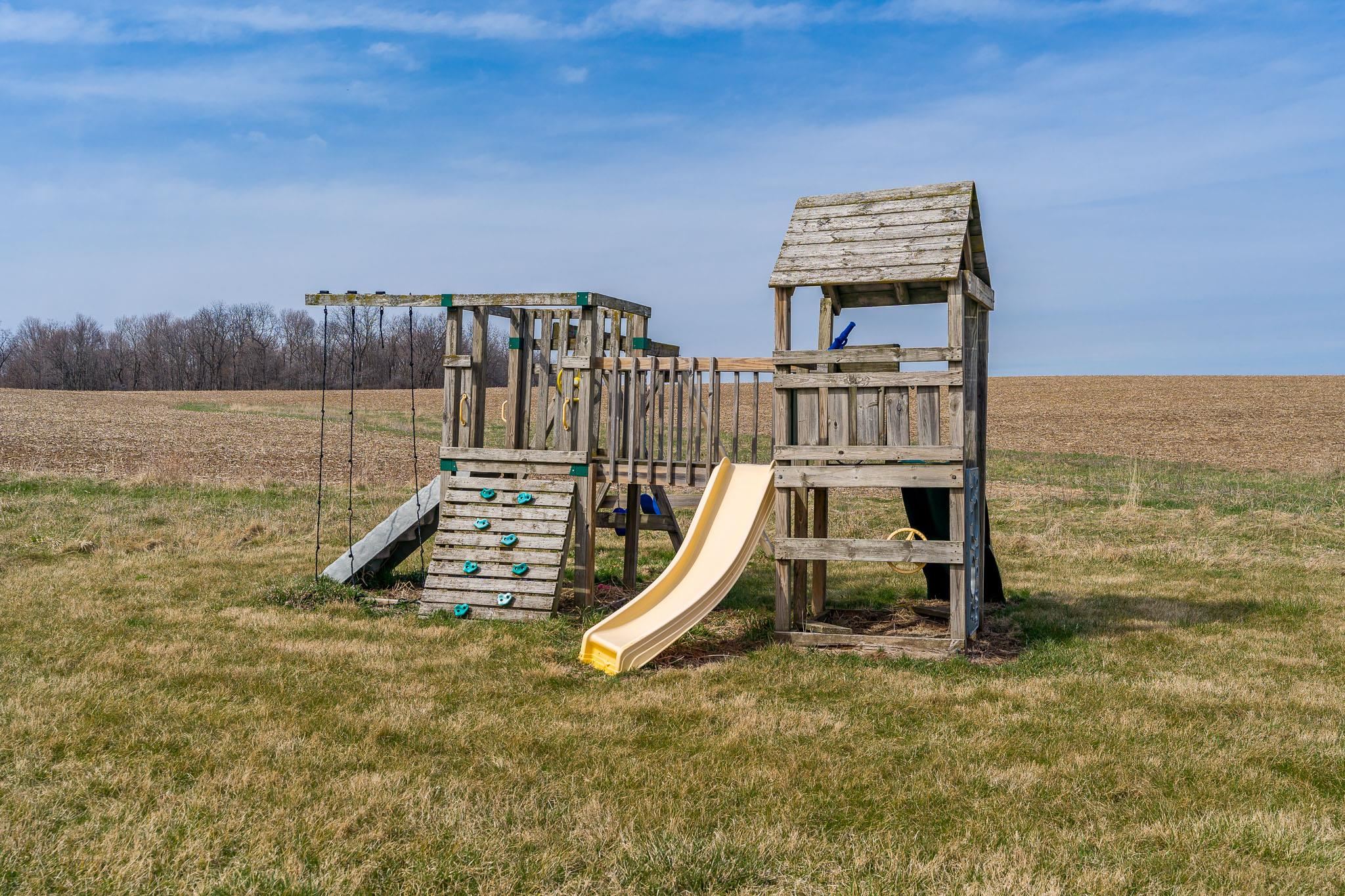 10760 East Rock Grove Road Davis, IL 61019 - Photo 26 of 91