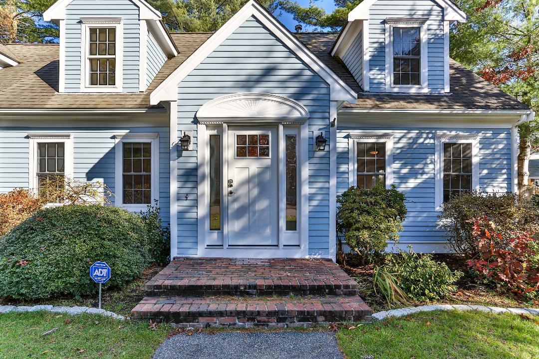 278 Simon Narrows Road Mashpee, MA 02649 - Photo 2 of 20 278front3