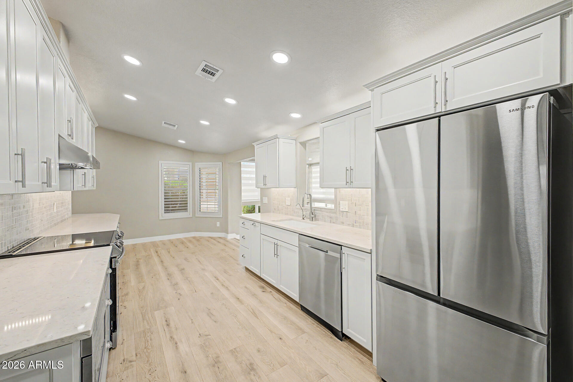 215 North Power Road, Unit 423 Mesa, AZ 85205 - Photo 2 of 38 14 - Power 215 UNIT- 423