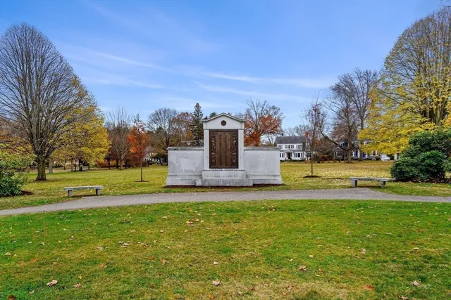 a view of a house with a big yard