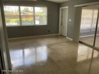 a view of empty room with window