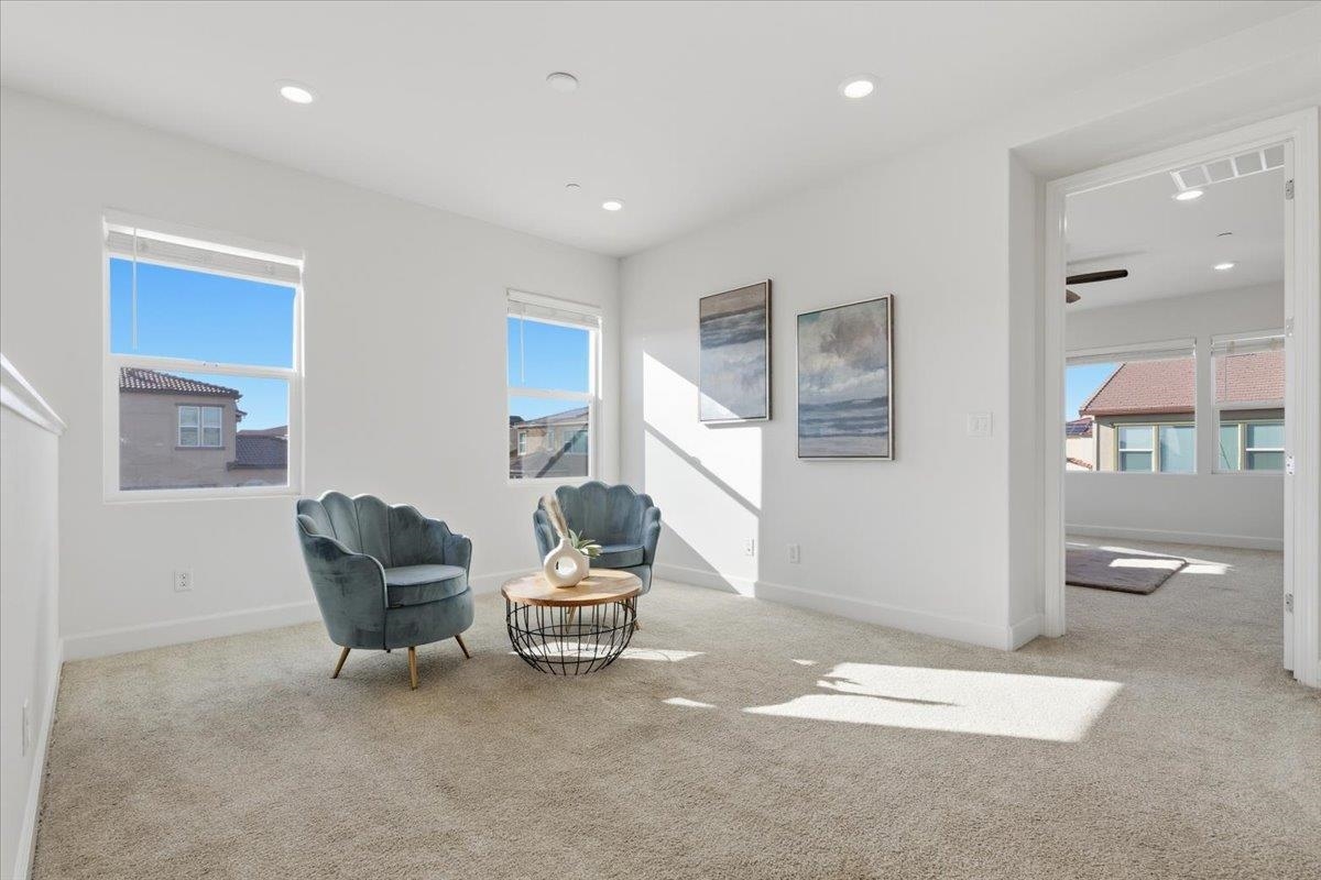2481 Azalea Avenue Tracy, CA 95376 - Photo 17 of 31 a living room with furniture