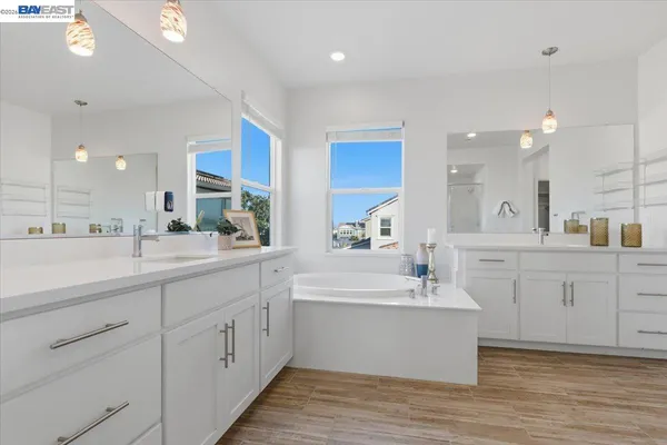 $850,000 | 2481 Azalea Avenue, Tracy, CA 95376
