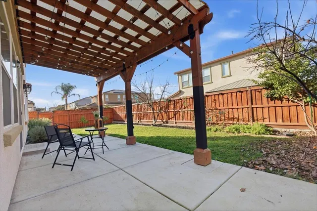 $879,000 | 2481 Azalea Avenue, Tracy, CA 95376