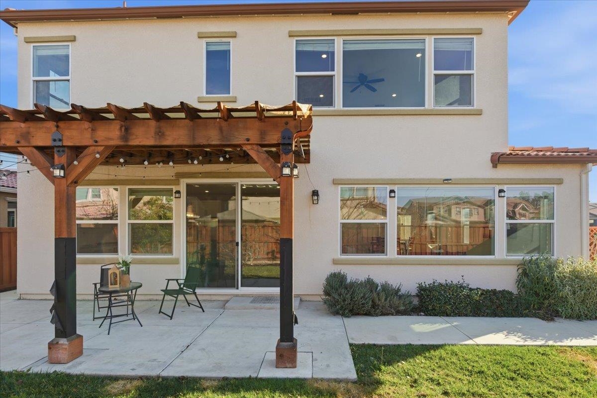 2481 Azalea Avenue Tracy, CA 95376 - Photo 26 of 31 a front view of a house with a yard balcony