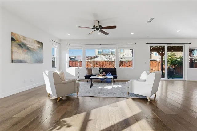 $879,000 | 2481 Azalea Avenue, Tracy, CA 95376