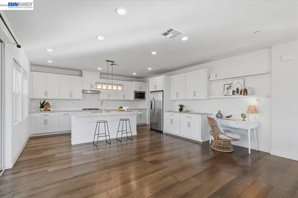 $850,000 | 2481 Azalea Avenue, Tracy, CA 95376