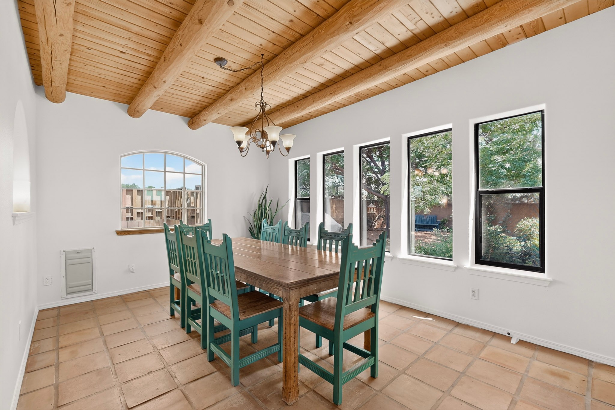 39 Cuesta Road Santa Fe, NM 87508 - Photo 17 of 70 Dining area