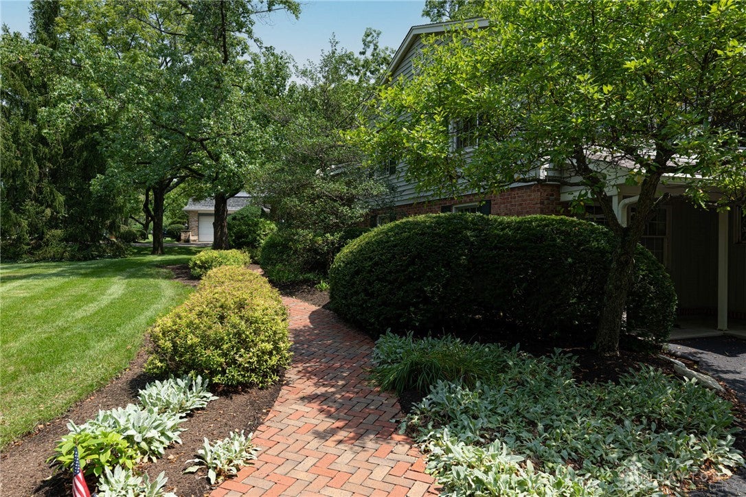 228 East Rahn Road Dayton, OH 45429 - Photo 4 of 50 Gallery Image 4