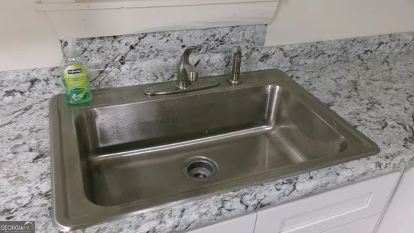 $264,900 | 17827 Highway 129, Claxton, GA 30417