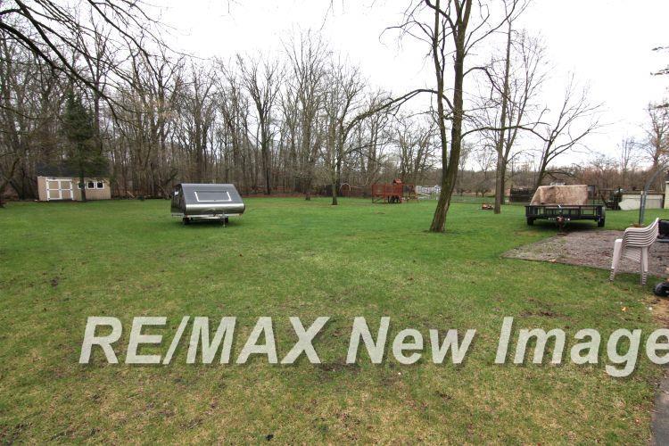 1685 South River Road Saginaw, MI 48609 - Photo 25 of 27